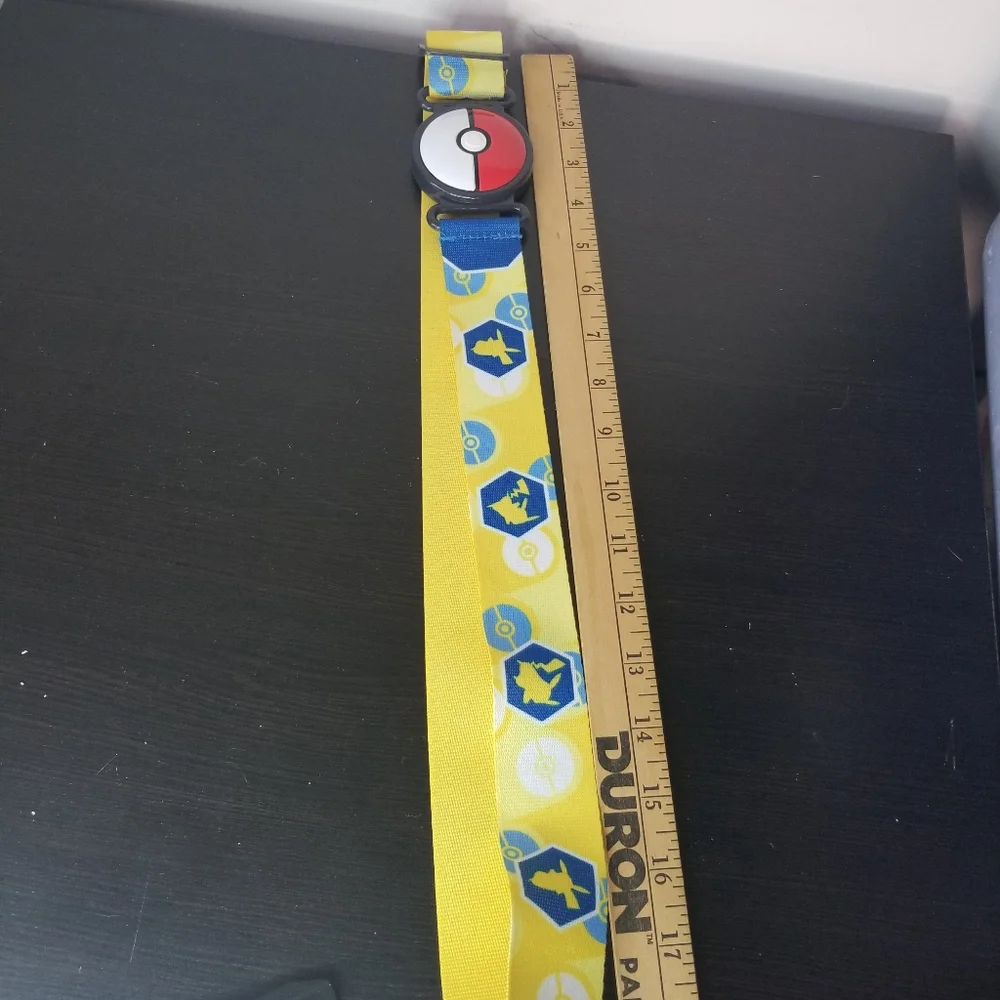 Pokemon Clip Go Belt Transport Ball Pikachu